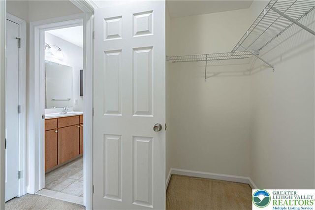 278 Milkweed Drive, Upper Macungie Twp, PA 18104