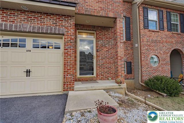 278 Milkweed Drive, Upper Macungie Twp, PA 18104