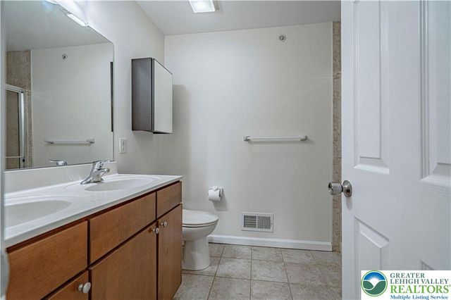 278 Milkweed Drive, Upper Macungie Twp, PA 18104