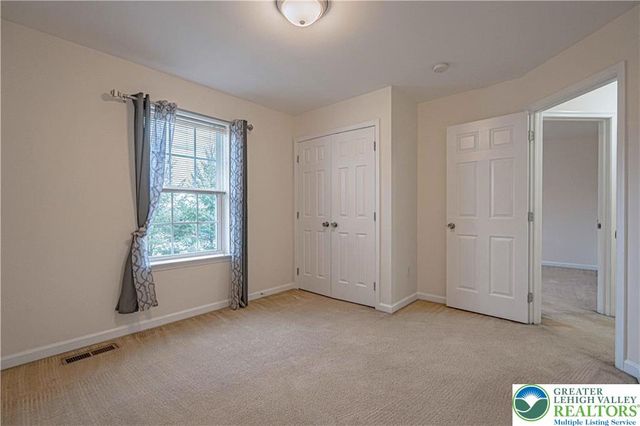 278 Milkweed Drive, Upper Macungie Twp, PA 18104