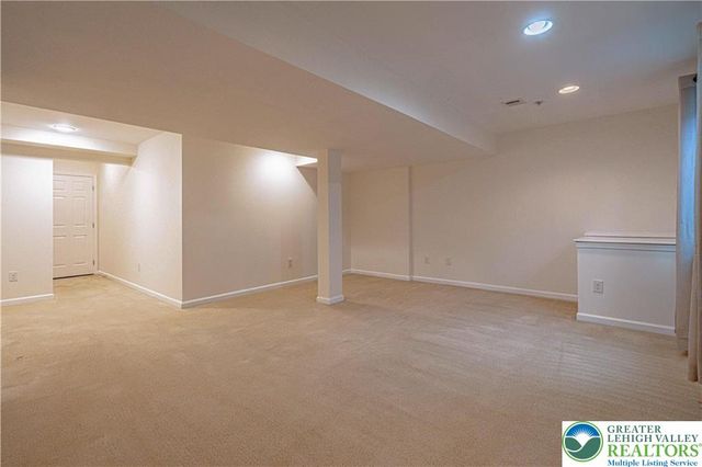 278 Milkweed Drive, Upper Macungie Twp, PA 18104