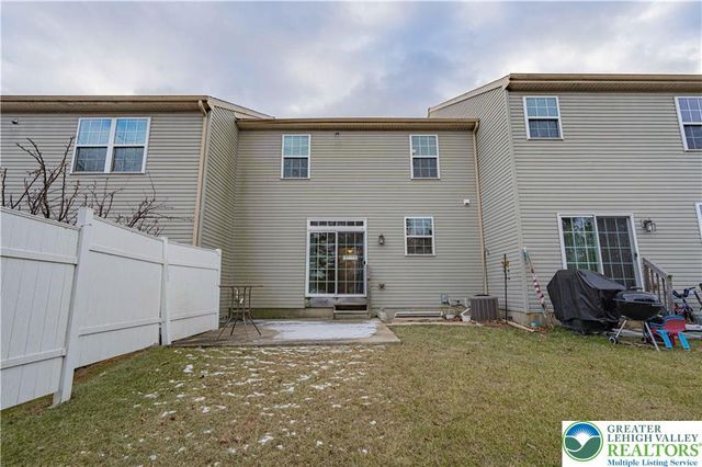 278 Milkweed Drive, Upper Macungie Twp, PA 18104