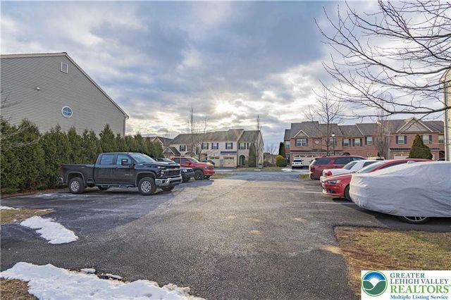 278 Milkweed Drive, Upper Macungie Twp, PA 18104