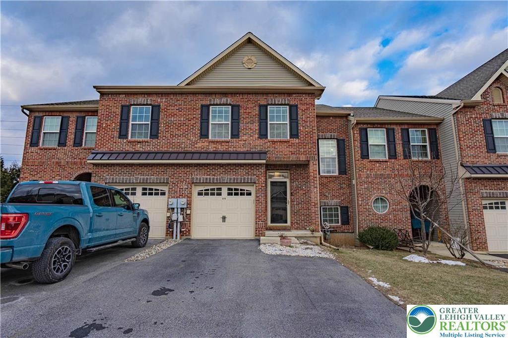 278 Milkweed Drive, Upper Macungie Twp, PA 18104