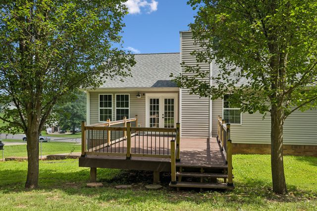 1062 Heatherwood Rd, Pleasant View, TN 37146
