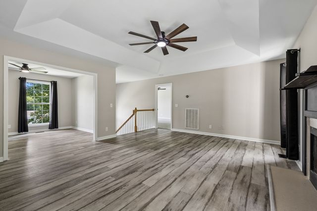 1062 Heatherwood Rd, Pleasant View, TN 37146