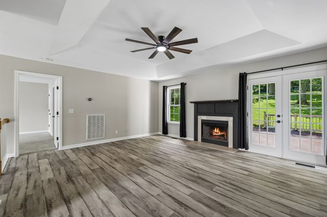 1062 Heatherwood Rd, Pleasant View, TN 37146