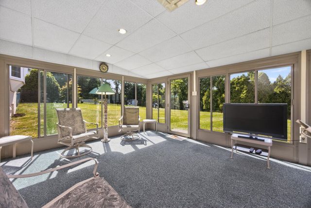 43 N MARMIC DR, Southampton, PA 18966