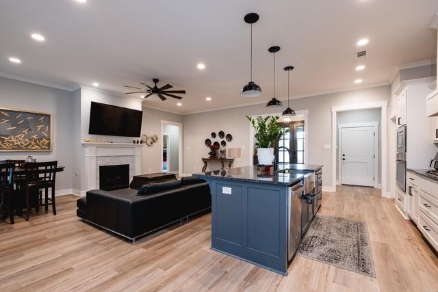 2342 Holly Hill Drive, Conway, AR 72034