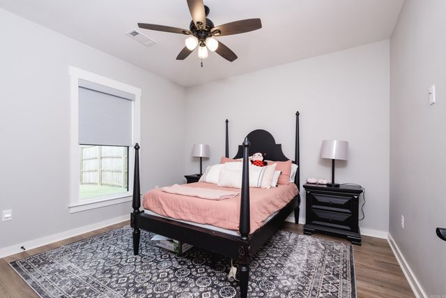 2342 Holly Hill Drive, Conway, AR 72034