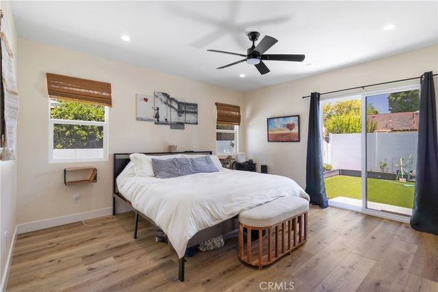 6952 Cozycroft Avenue, Winnetka, CA 91306