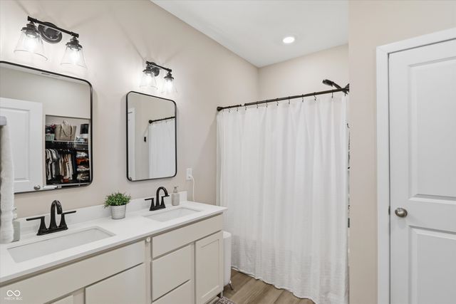 940 Borealis Drive, Franklin, IN 46131