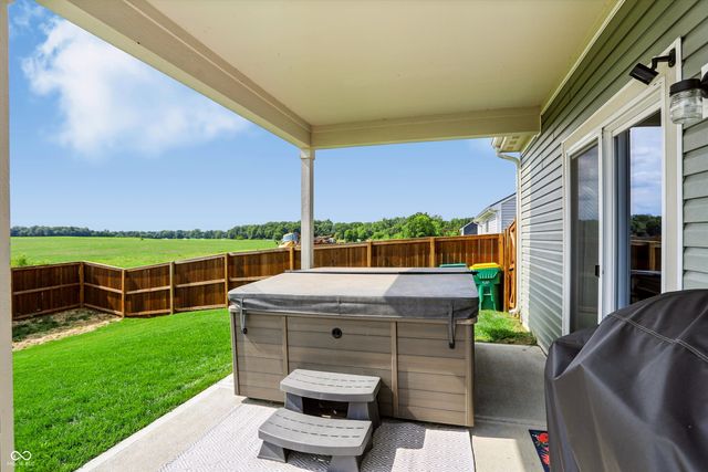 940 Borealis Drive, Franklin, IN 46131