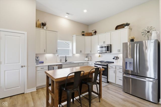 940 Borealis Drive, Franklin, IN 46131
