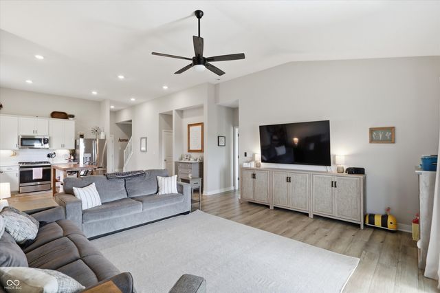 940 Borealis Drive, Franklin, IN 46131