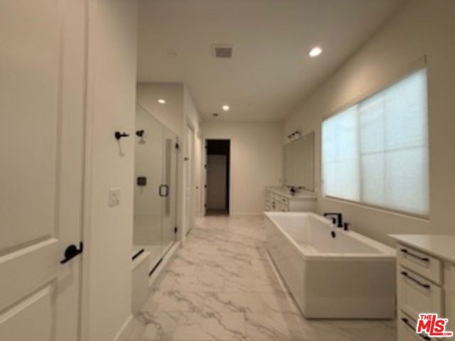 11763 Quailrun Ct., Chatsworth (los Angeles), CA 91311