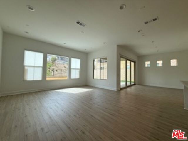 11763 Quailrun Ct., Chatsworth (los Angeles), CA 91311