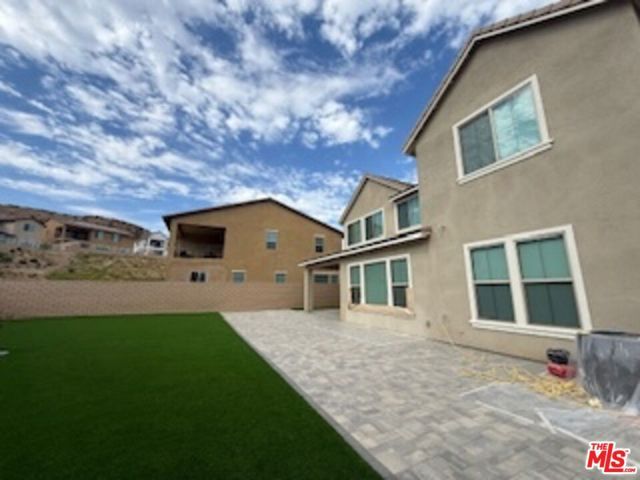 11763 Quailrun Ct., Chatsworth (los Angeles), CA 91311