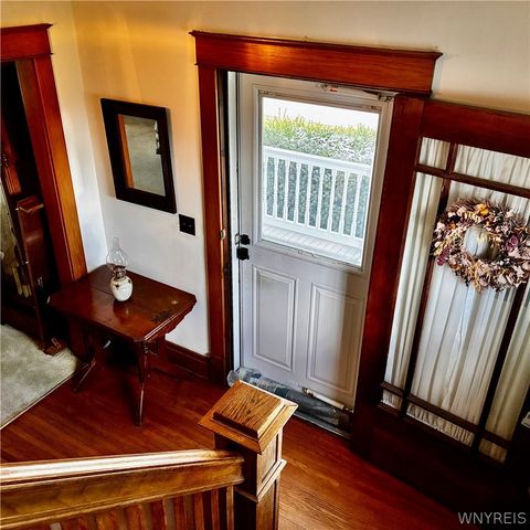 2898 Tallman Street, Wheatfield, NY 14132