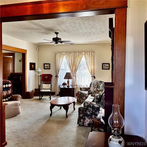 2898 Tallman Street, Wheatfield, NY 14132