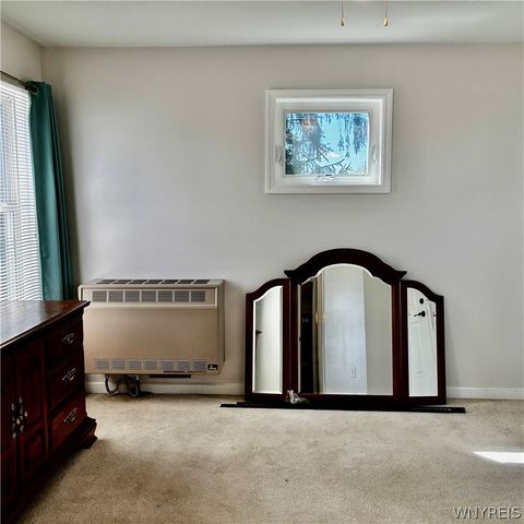2898 Tallman Street, Wheatfield, NY 14132