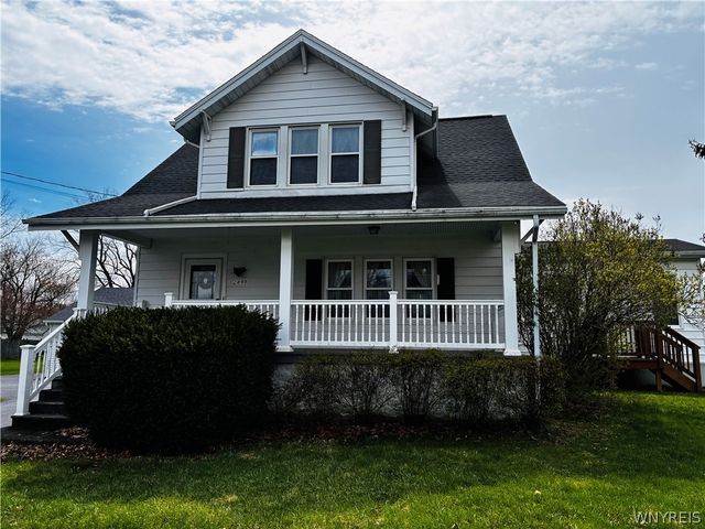 2898 Tallman Street, Wheatfield, NY 14132
