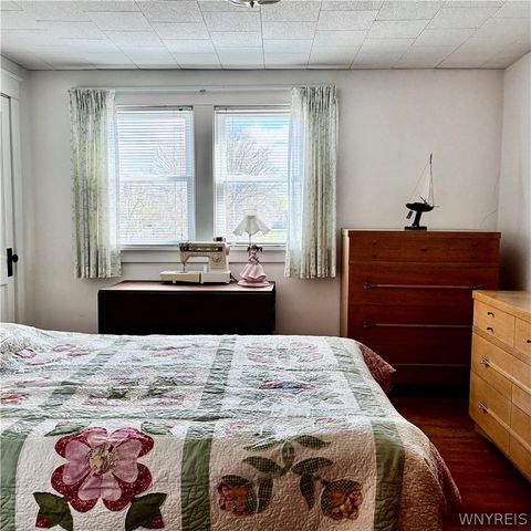 2898 Tallman Street, Wheatfield, NY 14132