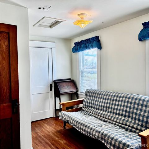 2898 Tallman Street, Wheatfield, NY 14132