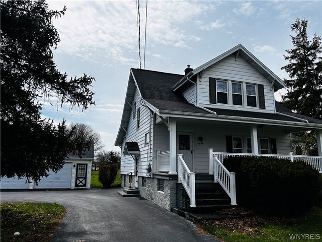2898 Tallman Street, Wheatfield, NY 14132