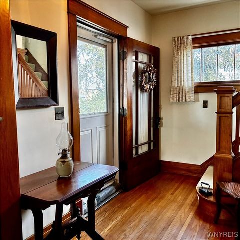 2898 Tallman Street, Wheatfield, NY 14132
