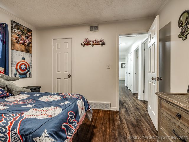 320 S 41ST West Avenue, Tulsa, OK 74127