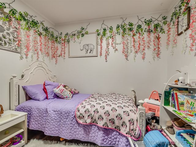 320 S 41ST West Avenue, Tulsa, OK 74127