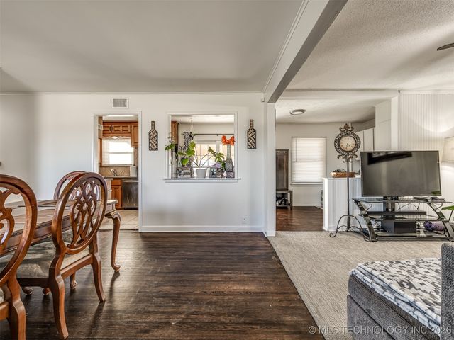 320 S 41ST West Avenue, Tulsa, OK 74127