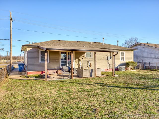 320 S 41ST West Avenue, Tulsa, OK 74127