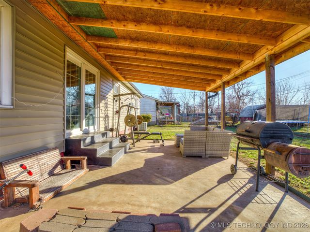 320 S 41ST West Avenue, Tulsa, OK 74127