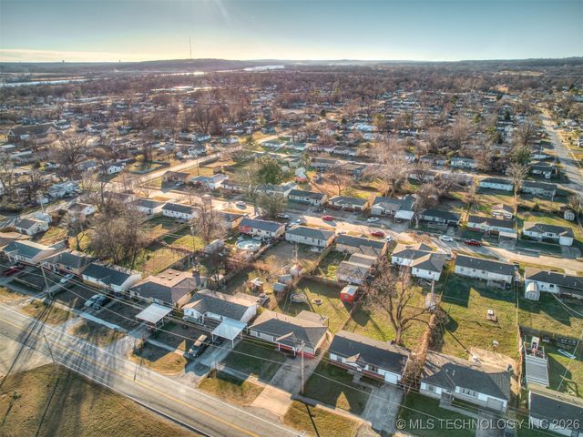 320 S 41ST West Avenue, Tulsa, OK 74127