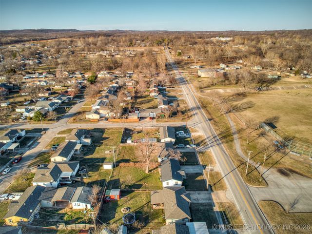 320 S 41ST West Avenue, Tulsa, OK 74127