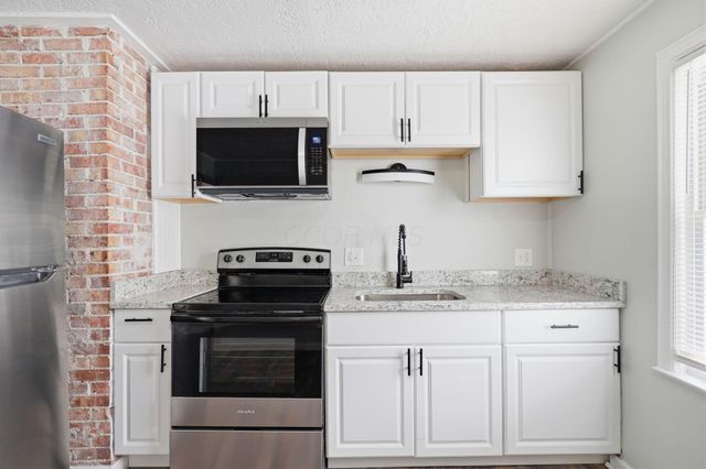 1143 Loretta Avenue, Columbus, OH 43211