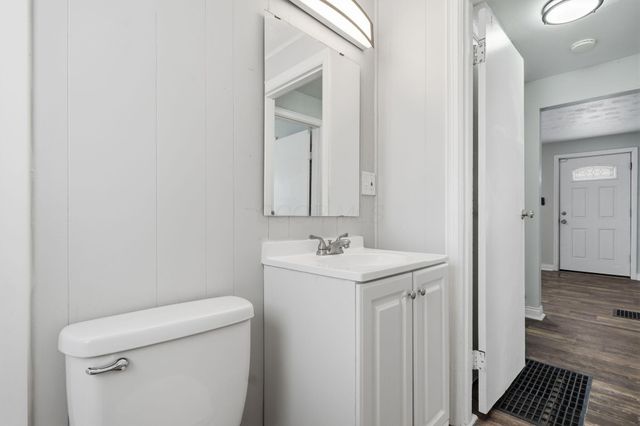 1143 Loretta Avenue, Columbus, OH 43211