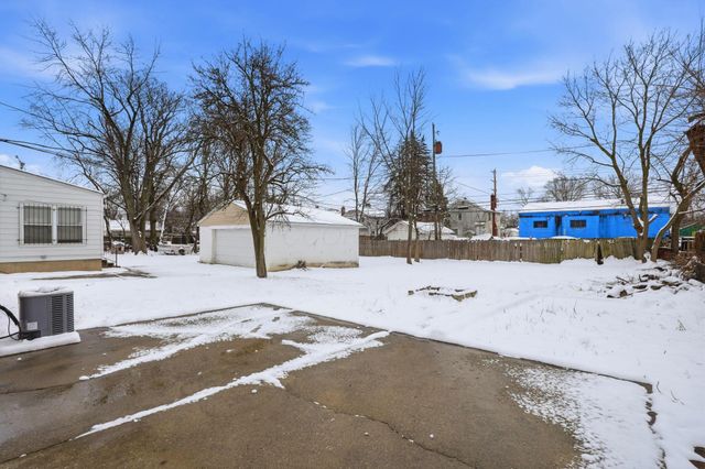 1143 Loretta Avenue, Columbus, OH 43211