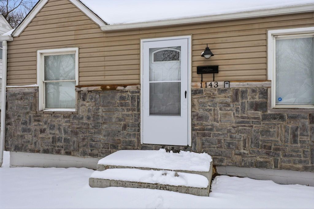 1143 Loretta Avenue, Columbus, OH 43211