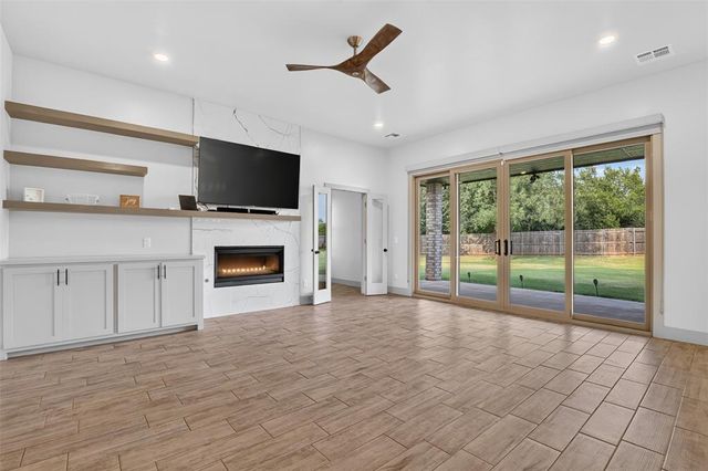 2580 Hayfield Way, Guthrie, OK 73044