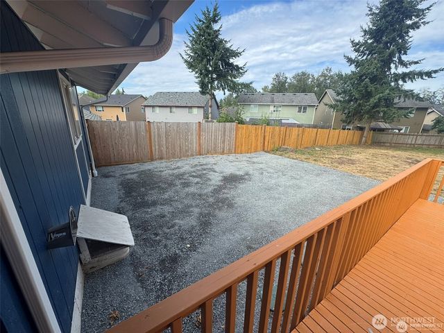 14616 Ash Way, Lynnwood, WA 98087