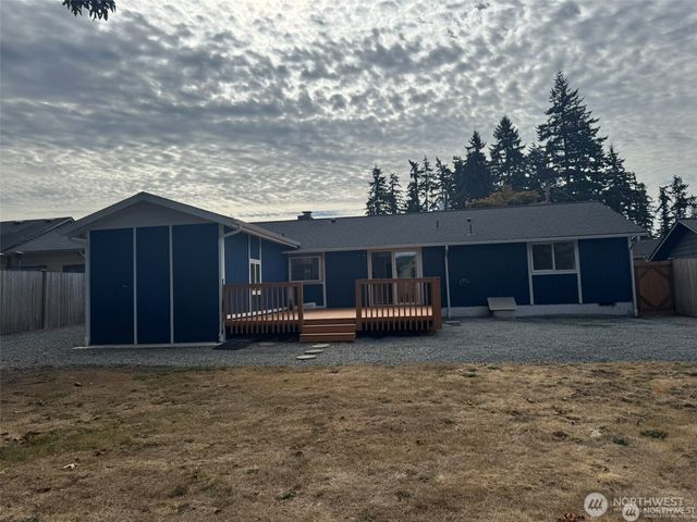 14616 Ash Way, Lynnwood, WA 98087