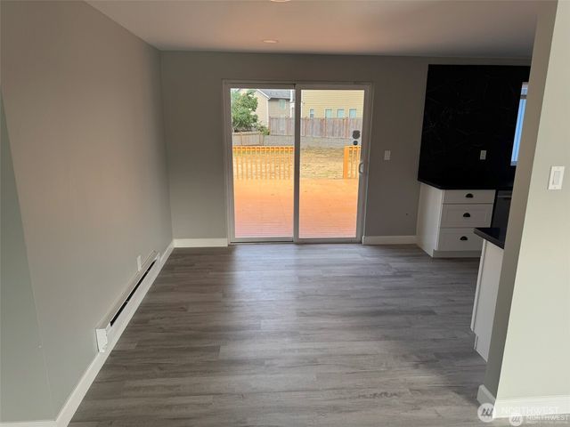 14616 Ash Way, Lynnwood, WA 98087