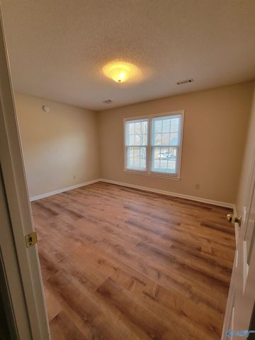 122 Pebblebrook Circle, Madison, AL 35758