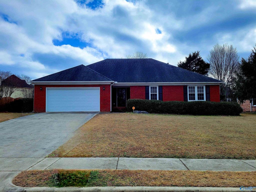 122 Pebblebrook Circle, Madison, AL 35758