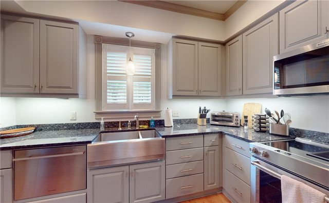 804 A Howe Street A, Brunswick, GA 31520