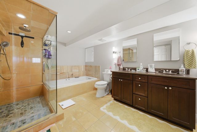 827 N Damen Avenue, Chicago, IL 60622