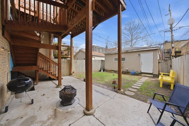 827 N Damen Avenue, Chicago, IL 60622